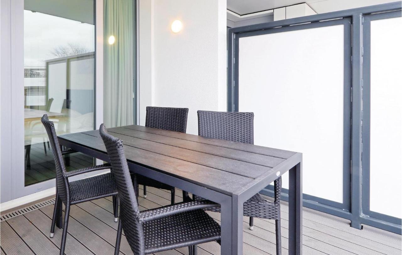 Cozy Apartment In Luebeck Travemuende With Kitchen Exterior foto
