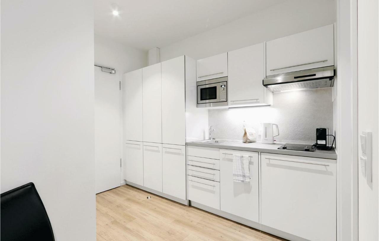 Cozy Apartment In Luebeck Travemuende With Kitchen Exterior foto